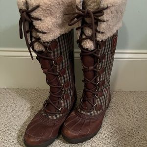 UGG Waterproof Boots